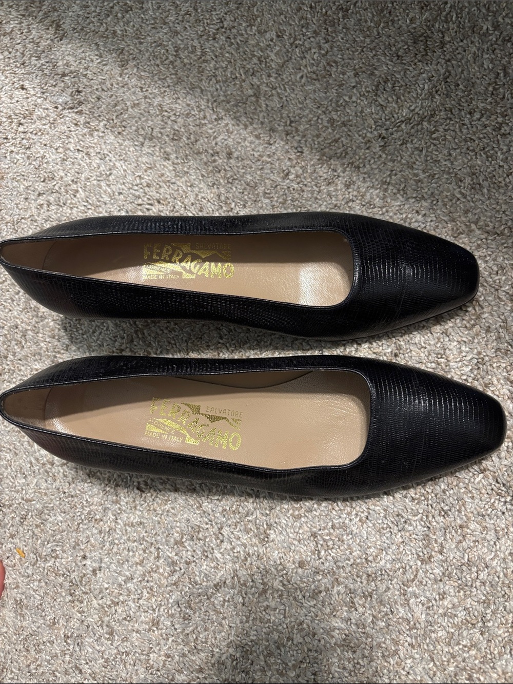 Salvatore Ferragamo Black Lizard-Texture Pointed shoes 9.5